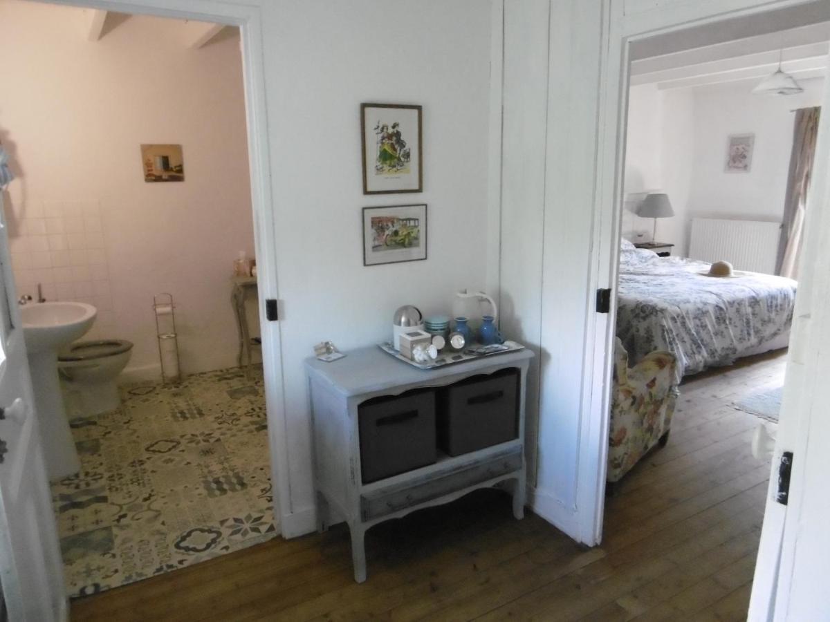 La Bicyclette Bleue Bed and Breakfast Montpinchon Exterior foto