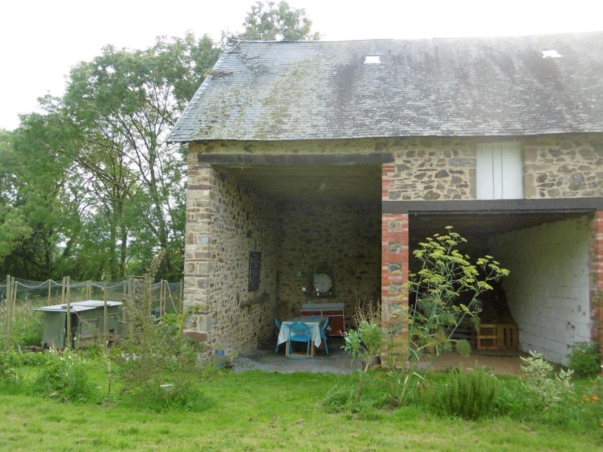 La Bicyclette Bleue Bed and Breakfast Montpinchon Exterior foto